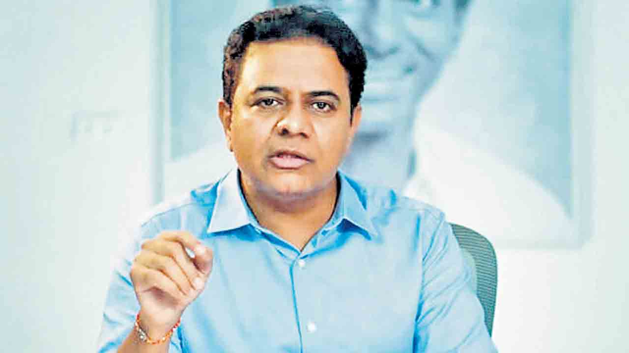 మొహబ్బత్‌ కీ దుకాన్‌.. హిట్లర్‌ కా మకాన్‌!