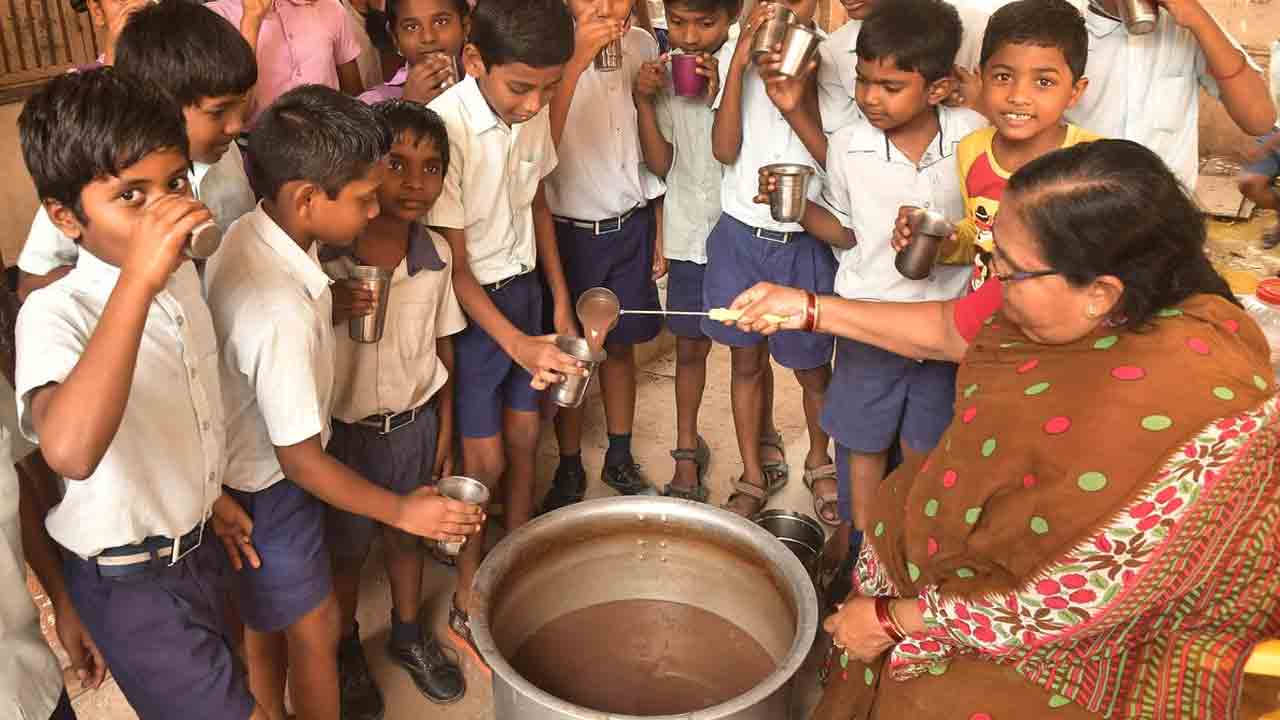 15 నుంచే రాగిజావ పంపిణీ