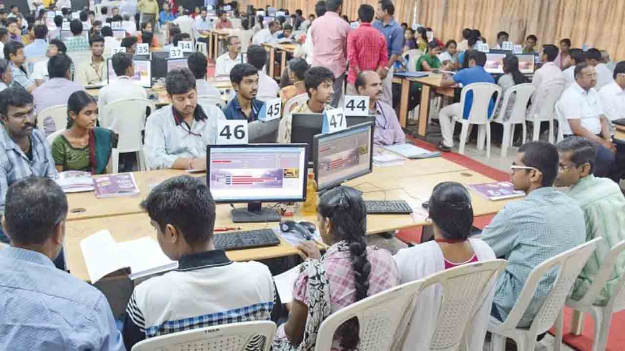 దోస్త్‌ మూడో విడత కౌన్సెలింగ్‌లో మార్పు