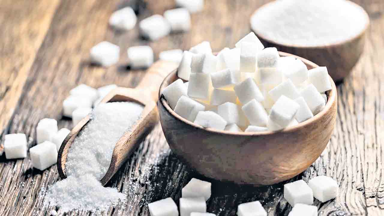 చక్కెరకు చెక్‌ పెట్టొద్దు..!