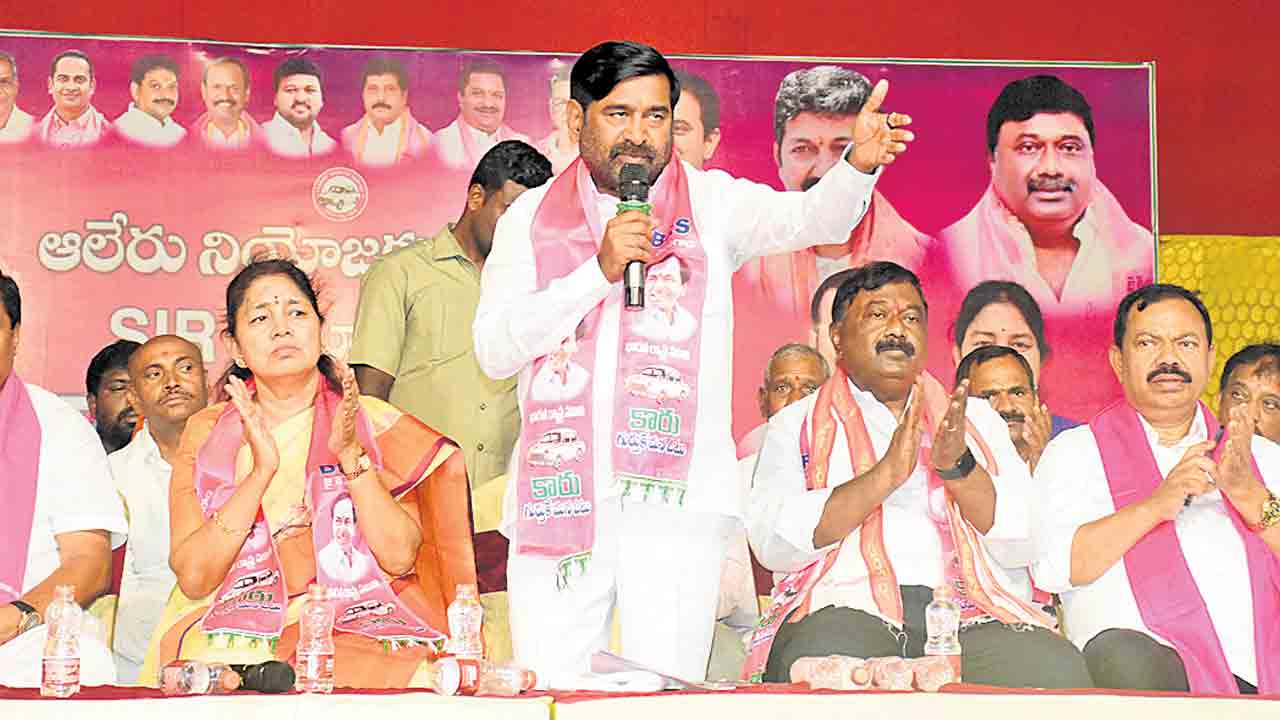 రాష్ర్టాన్ని పాలించేది హైబ్రిడ్‌ సీఎం.. మోదీ, బాబు కనుసన్నల్లోనే సీఎం రేవంత్‌రెడ్డి పాలన