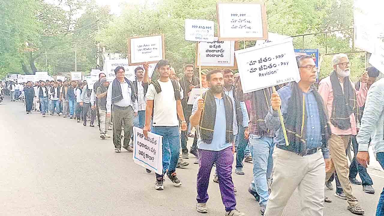 పీఆర్‌పీ చెల్లించాల్సిందే : లక్షీపతిగౌడ్‌