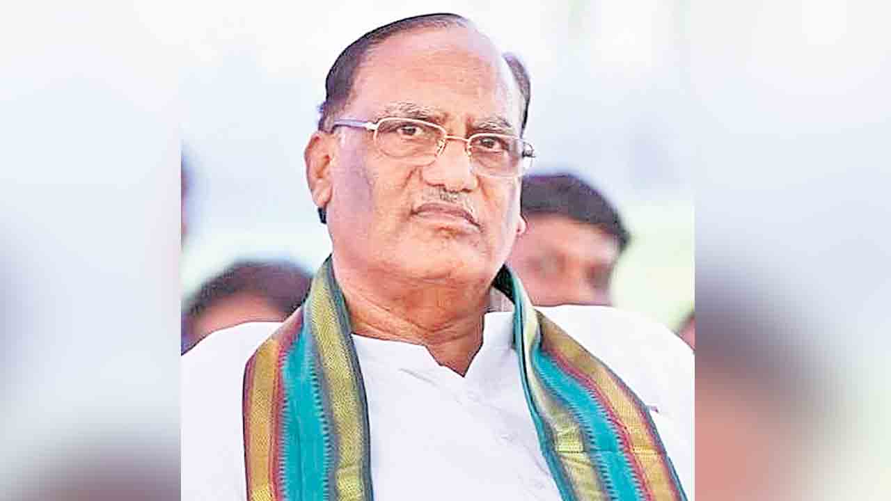 భూ విలువ పెంపుతో విచ్చలవిడి అవినీతి.. రెవెన్యూ పరంగా అవినీతికి బాట