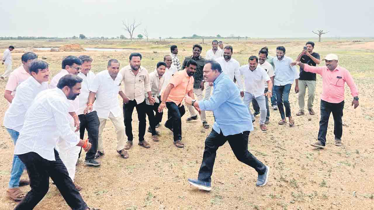 కాంగ్రెస్‌ వైఫల్యంతోనే వెలవెల.. చొప్పదండి మాజీ ఎమ్మెల్యే సుంకె రవిశంకర్‌ ధ్వజం