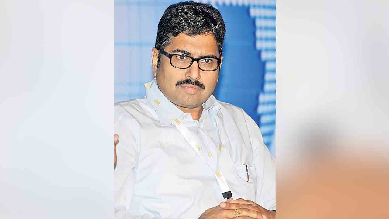 కొత్త సీఎస్‌గా సంజయ్‌ జాజు.. సీఎం సలహాదారుగా రామకృష్ణారావు