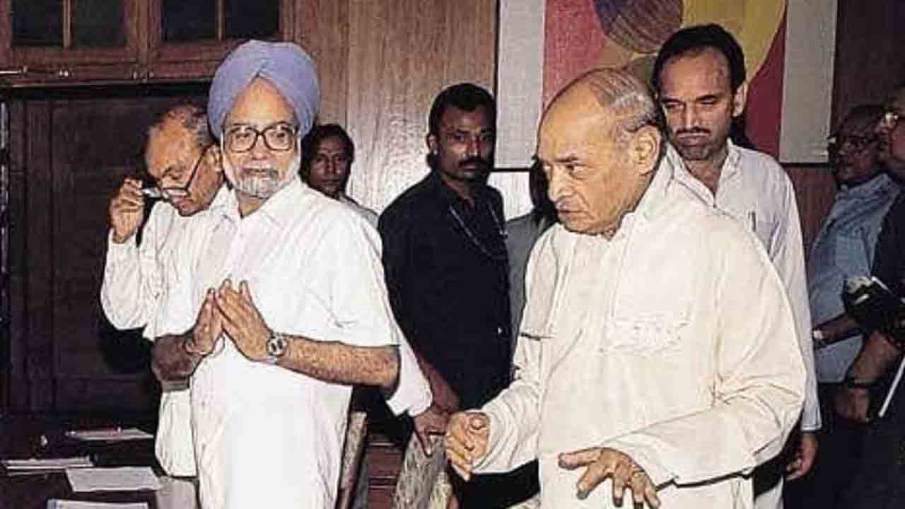 పీవీ, మన్మోహన్‌సింగ్‌ది కృష్ణార్జునుల పాలన