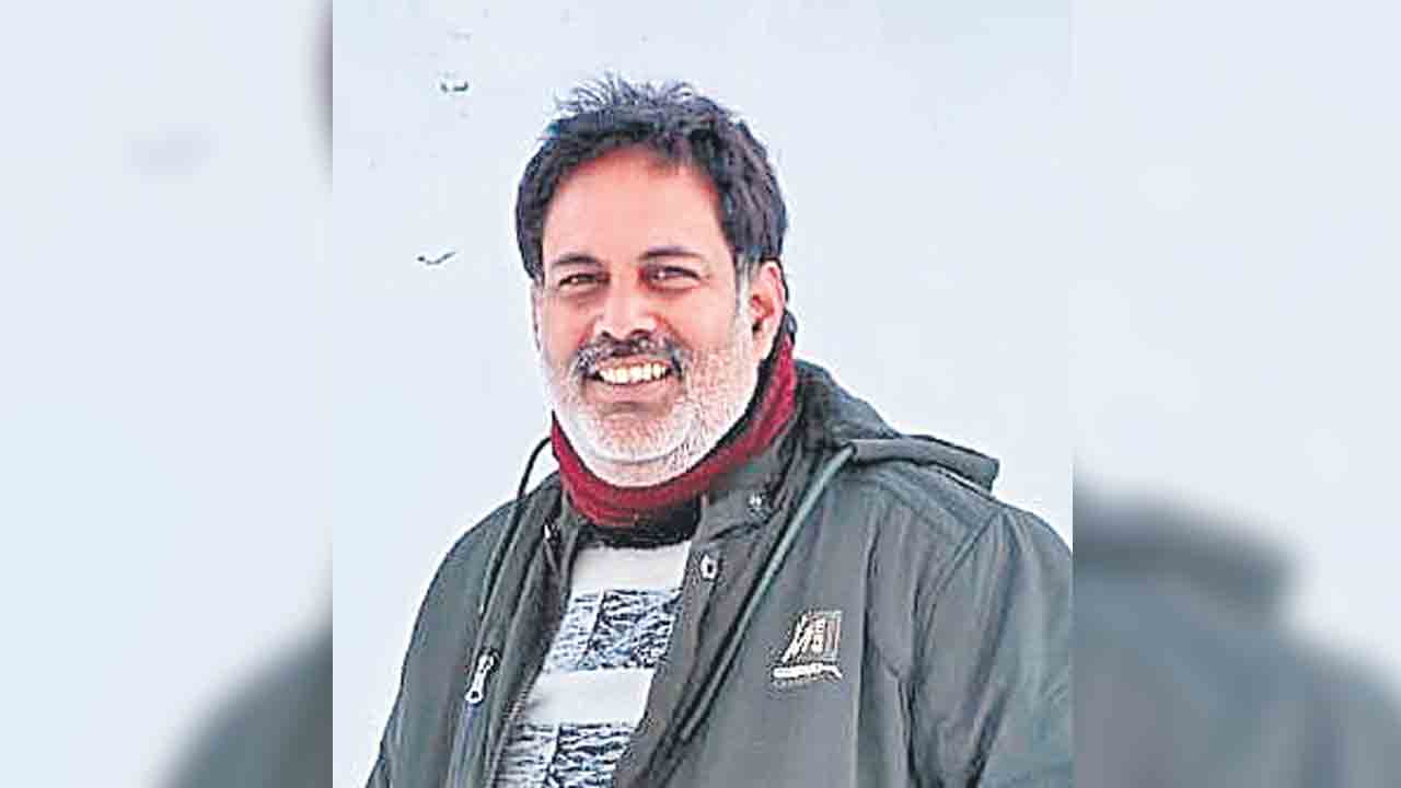 వేర్వేరు కారణాలతో ముగ్గురి ఆత్మహత్య