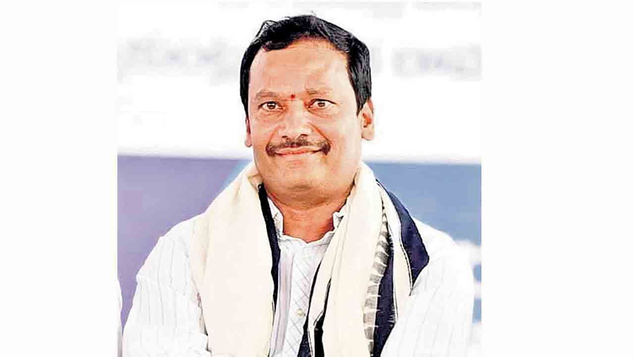 నల్లగొండకు నయాపైసా ఇయ్యలే