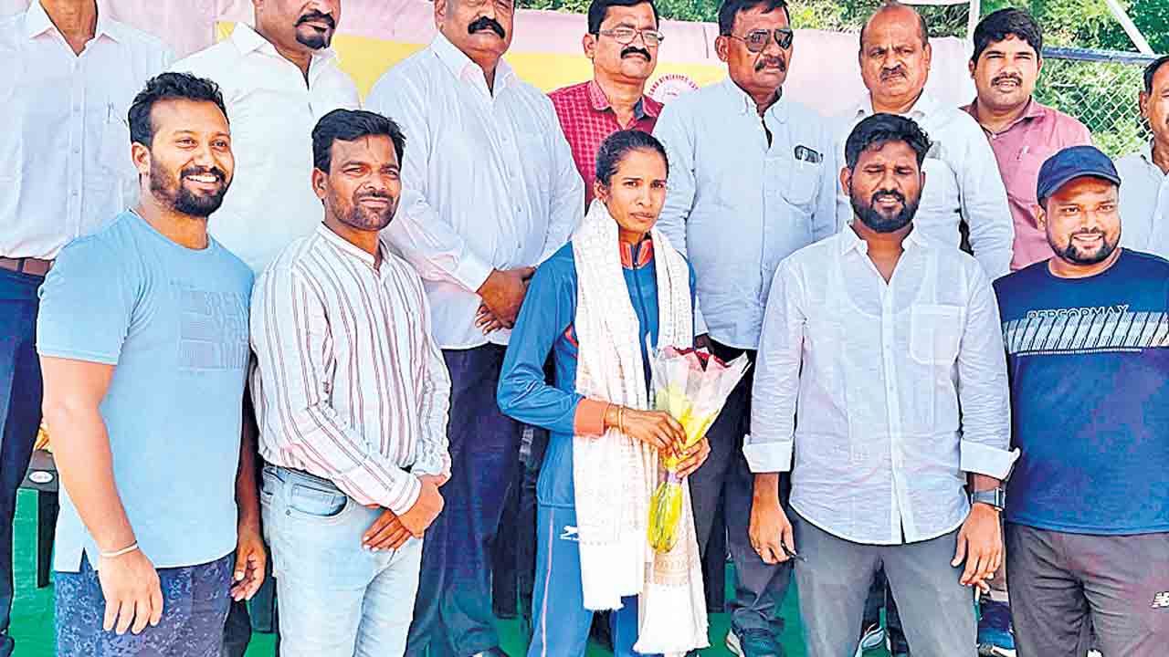 ఆసియా అండర్‌-23 అథ్లెటిక్స్‌ పోటీలకు ప్రవల్లిక