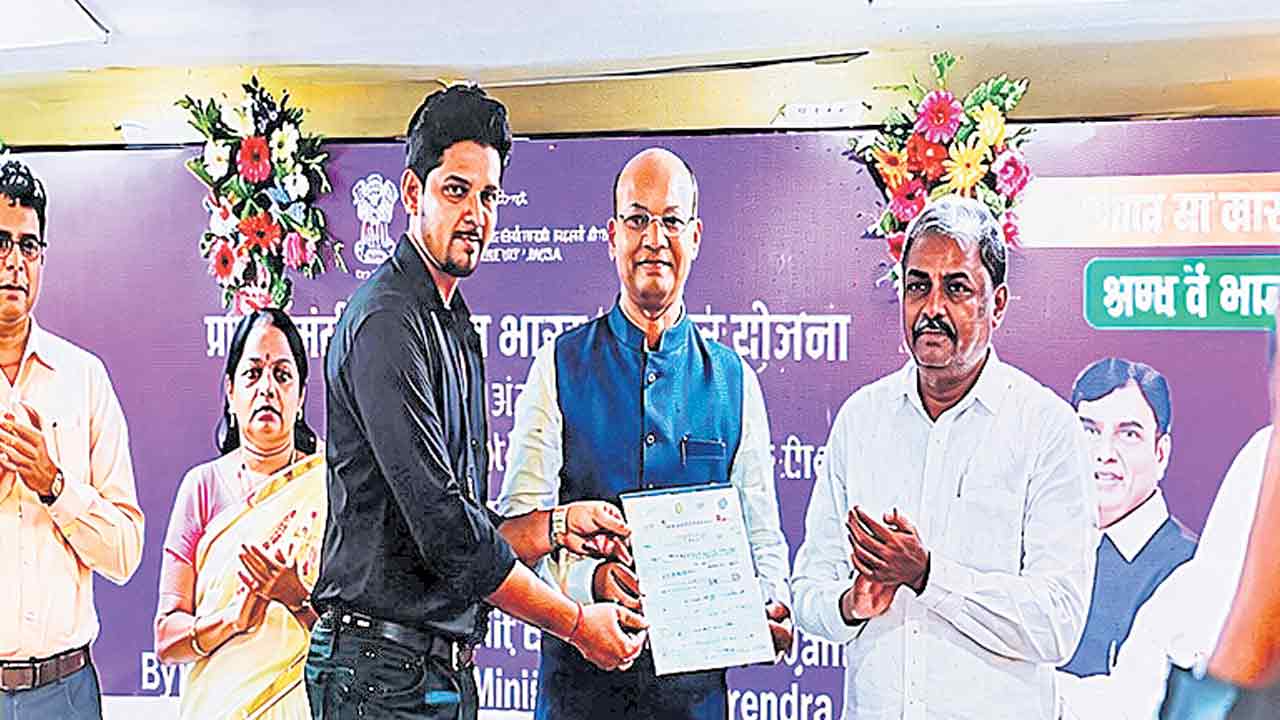 పీఎం-వీబీఆర్‌వై కింద 70 లక్షల మందికి ఉపాధి