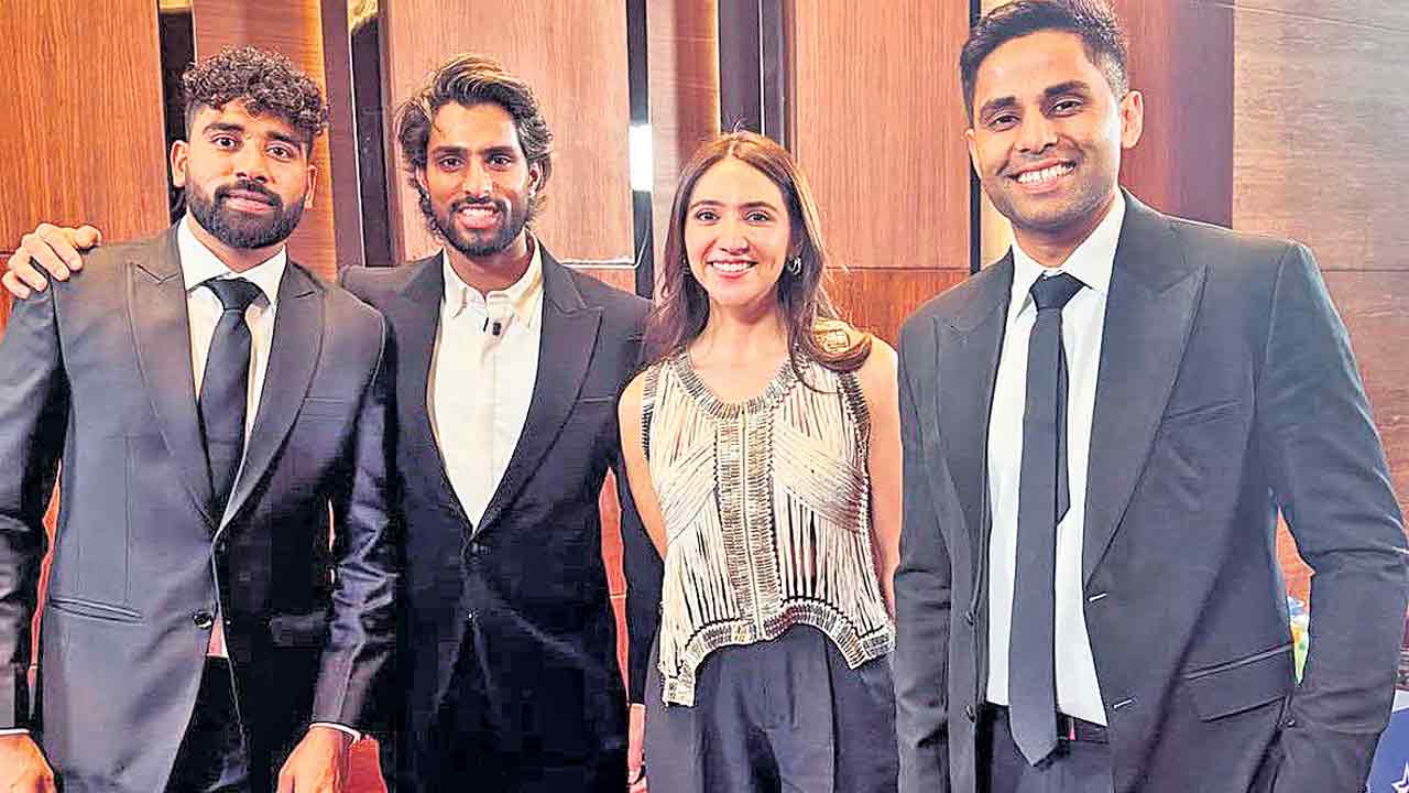 టీజీ20 లీగ్‌ బరిలో తిలక్‌,సిరాజ్‌ 7న ఆటగాళ్ల వేలం