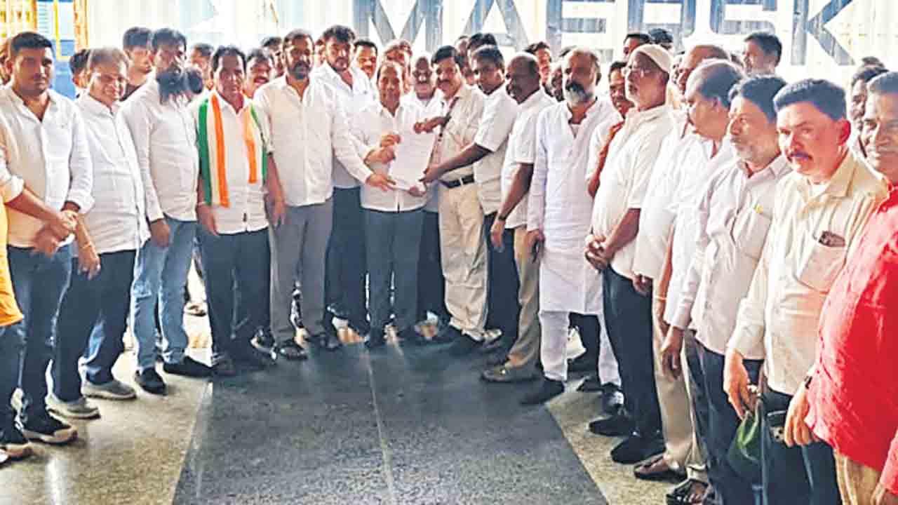 అఖిలపక్షం పోరుబాట