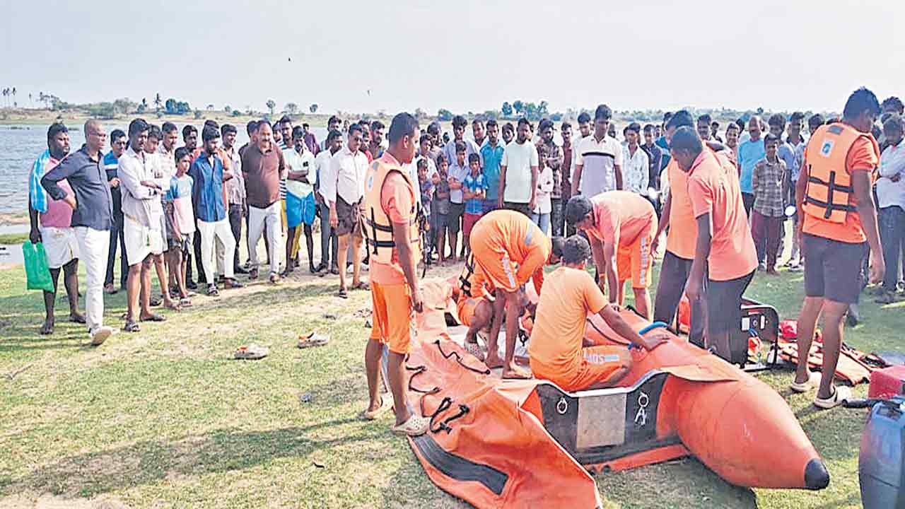 తుంగభద్ర తీరం.. కన్నీటి సంద్రం