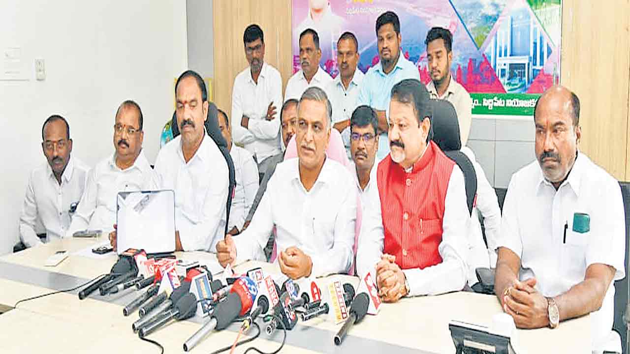 రాహుల్‌ పుట్టిన రోజునేరైతు డిక్లరేషన్‌కు సర్కార్‌ పాతర