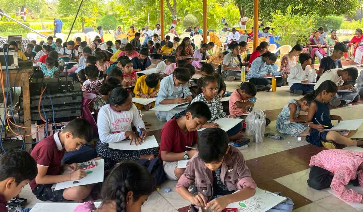 Karimnagar | అటవీశాఖ ఆధ్వర్యంలో విద్యార్థులకు చిత్రలేఖనం, వ్యాసరచన పోటీలు