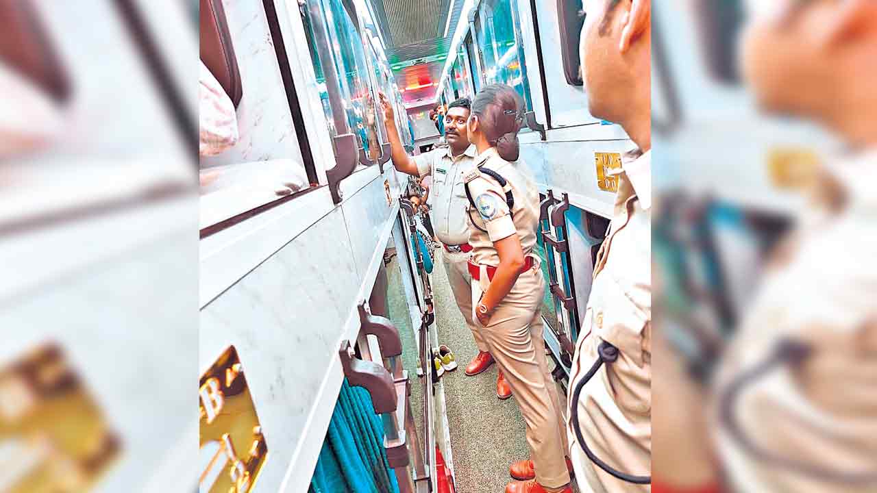 లగ్జరీ జర్నీ.. లైఫ్‌ రిస్క్‌!
