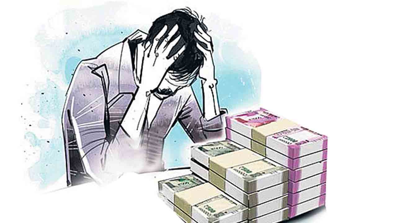 రాత వెనుక రహస్యమేమి?