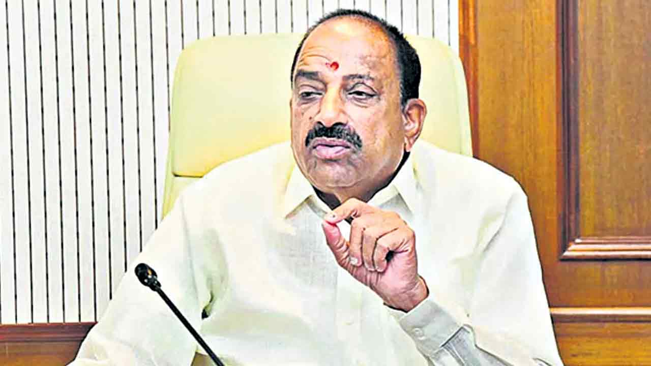మా యూరియా పంపిణీ దేశానికే ఆదర్శం