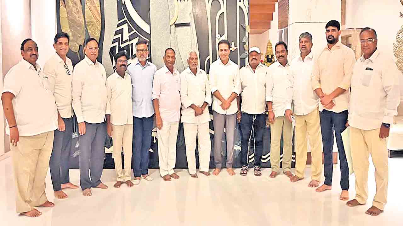 కరీంనగర్‌లో కారు సునామీ ఖాయం