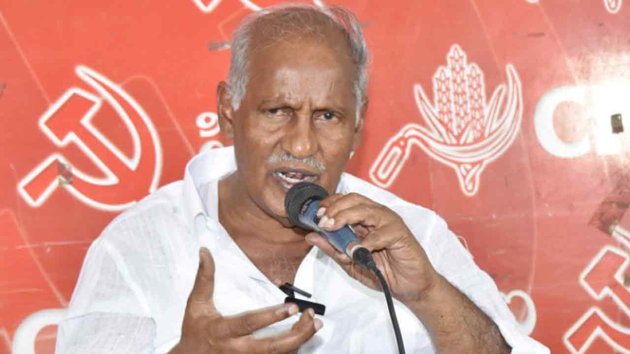 సామాన్యుల నడ్డి విరుస్తున్న కేంద్రం