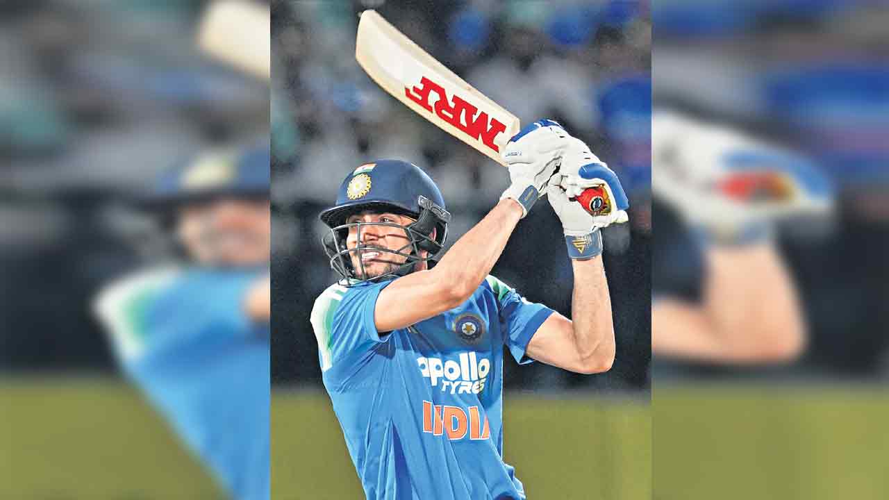 కెప్టెన్‌ కమాల్‌