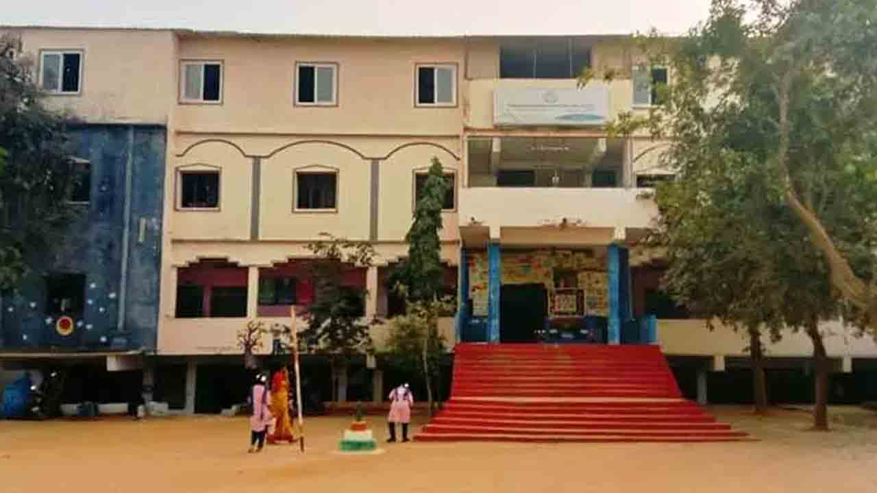మైనారిటీలో పోస్టులకు దరఖాస్తుల ఆహ్వానం
