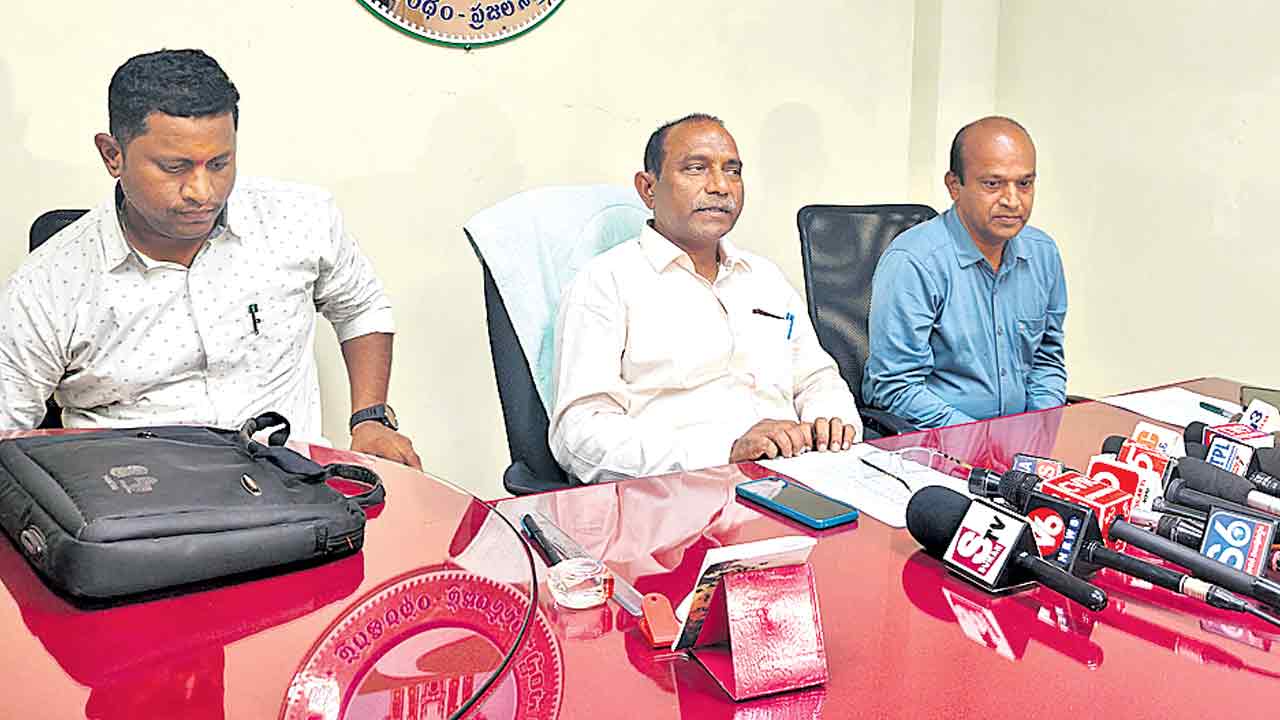 యూనియన్‌ ఎన్నికల తరువాతే ఆర్టీసీ విలీనం