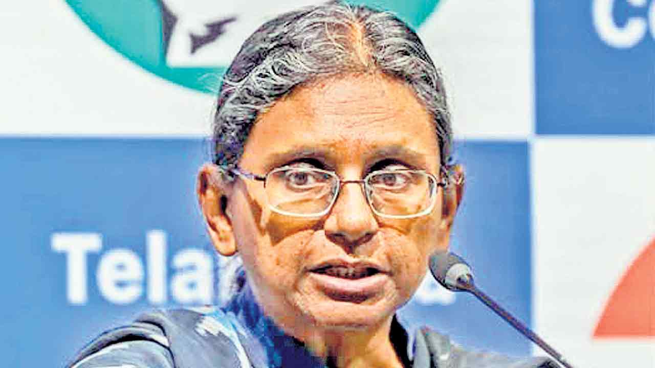 Meenakshi Natarajan | వెన్నుపోటు పొడిచింది తెలంగాణ నేతే.. రాహుల్‌ గాంధీ వద్ద మీనాక్షీ నటరాజన్‌ ఆవేదన