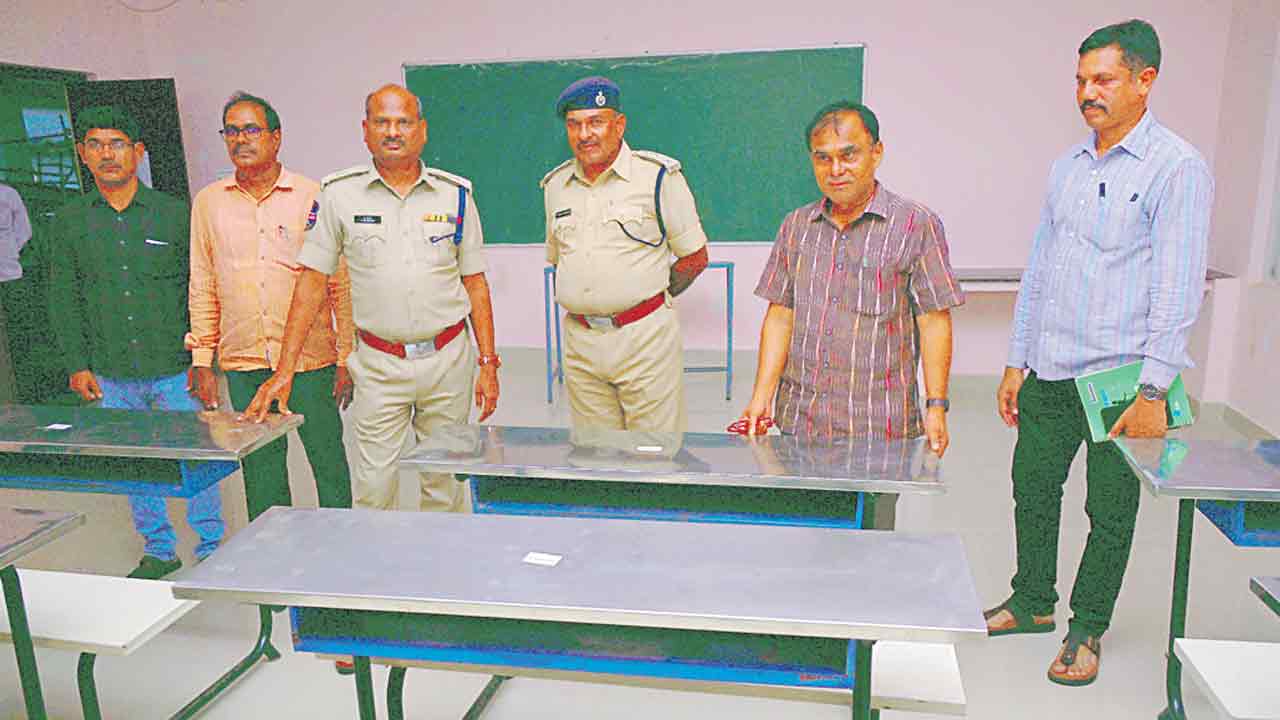 నీట్‌ పరీక్ష నేడే