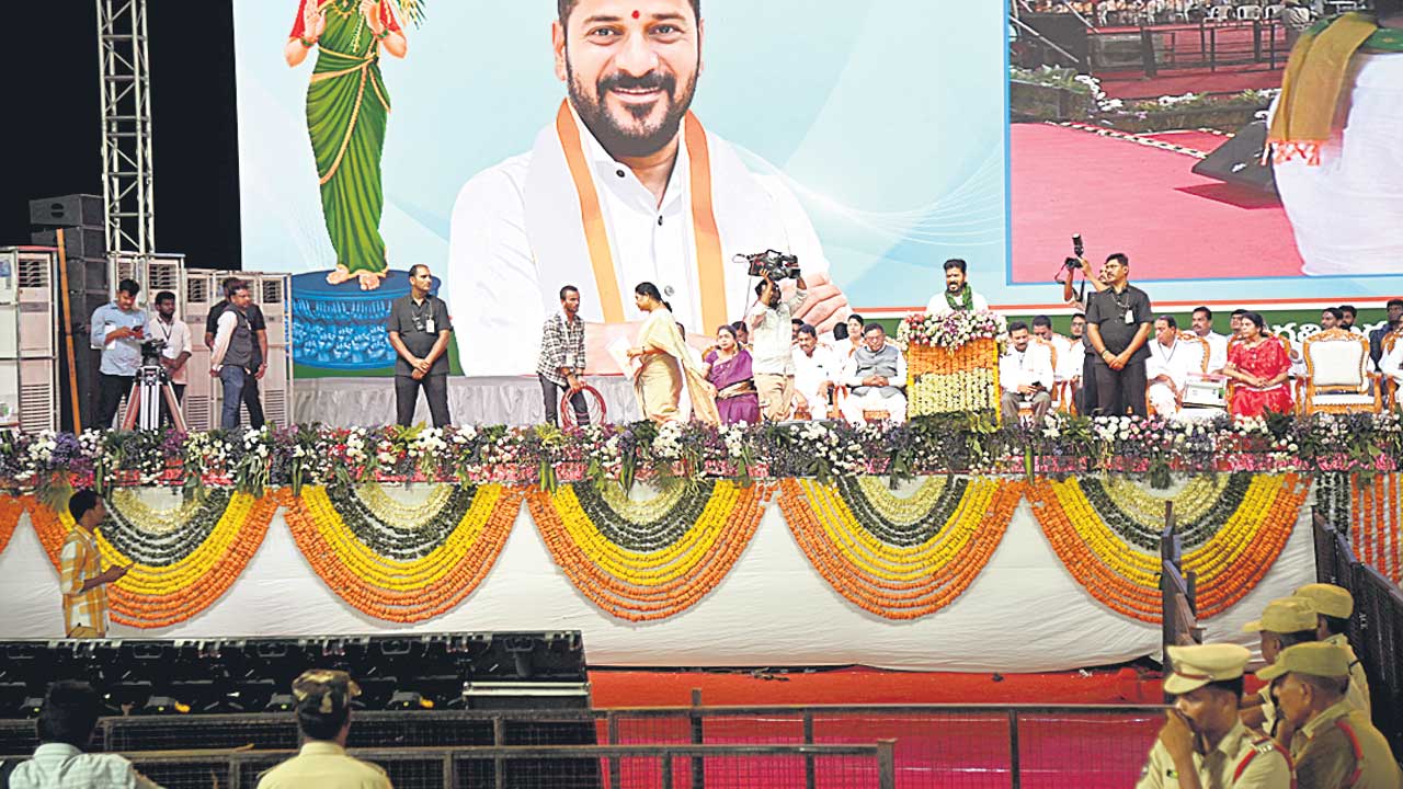 సీఎం పర్యటనతో ప్రయోజనం శూన్యం