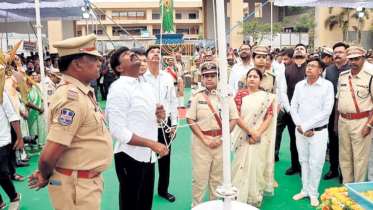 అవతరణోత్సాహం