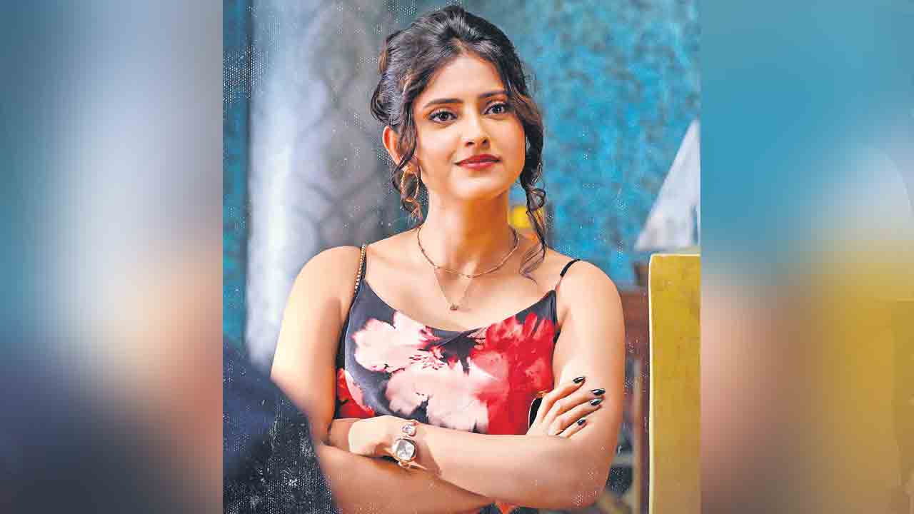 నవ్వులు పంచే సుధీర్స్‌ జోకర్‌