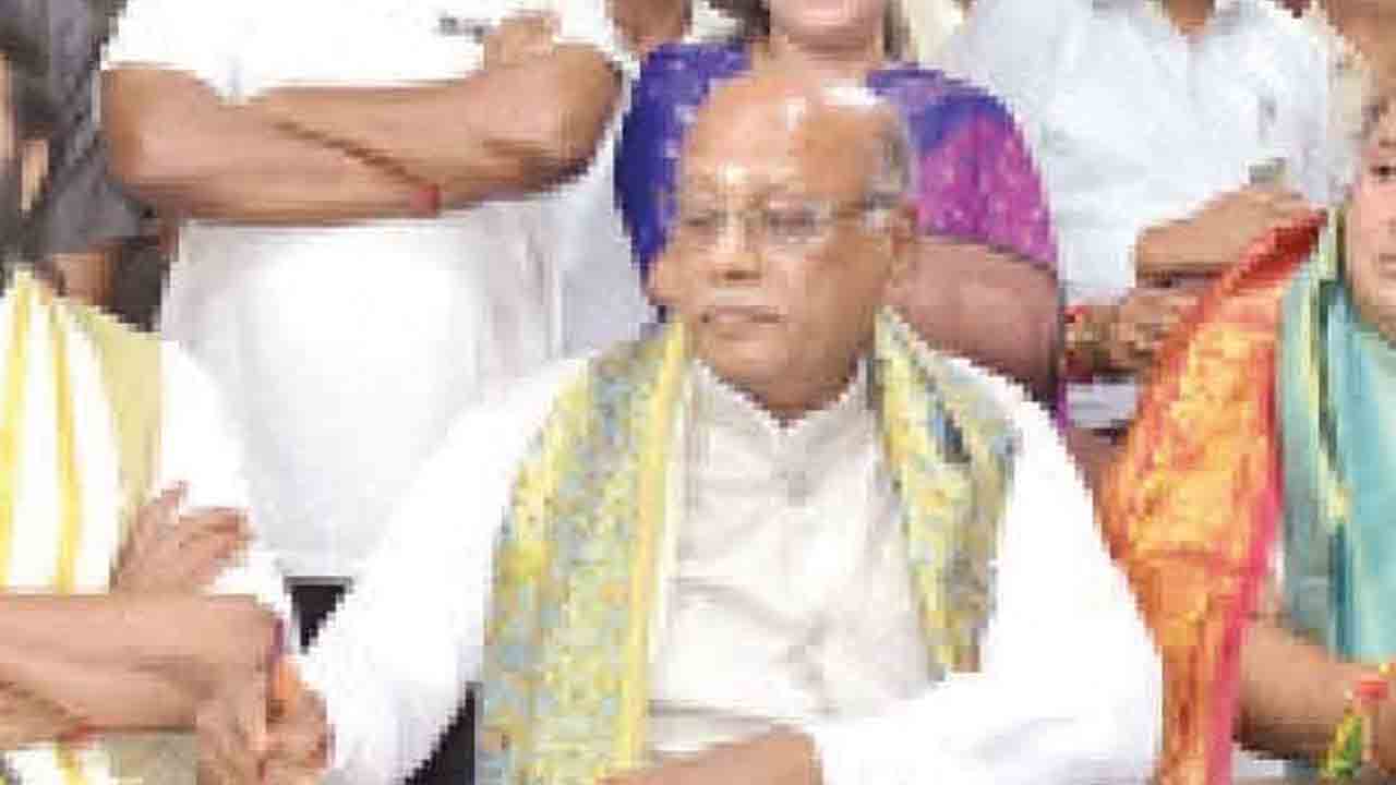 అనాథల గుర్తింపు వయస్సు పెంపు
