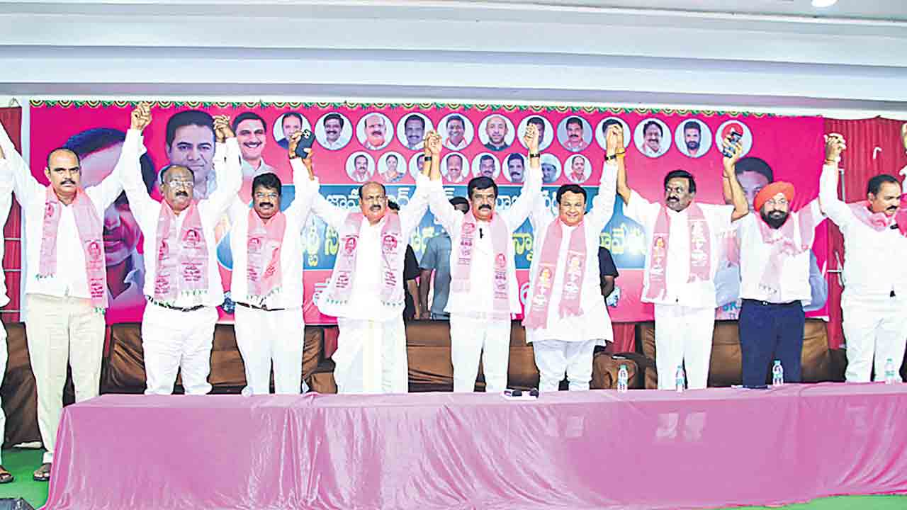 తెలంగాణకు కేసీఆరే శ్రీరామరక్ష