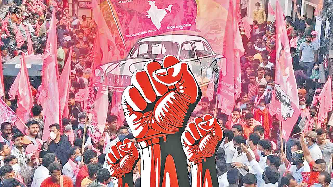 భూకంపాలనూ తట్టుకొని నిలబడింది బీఆరెస్సే