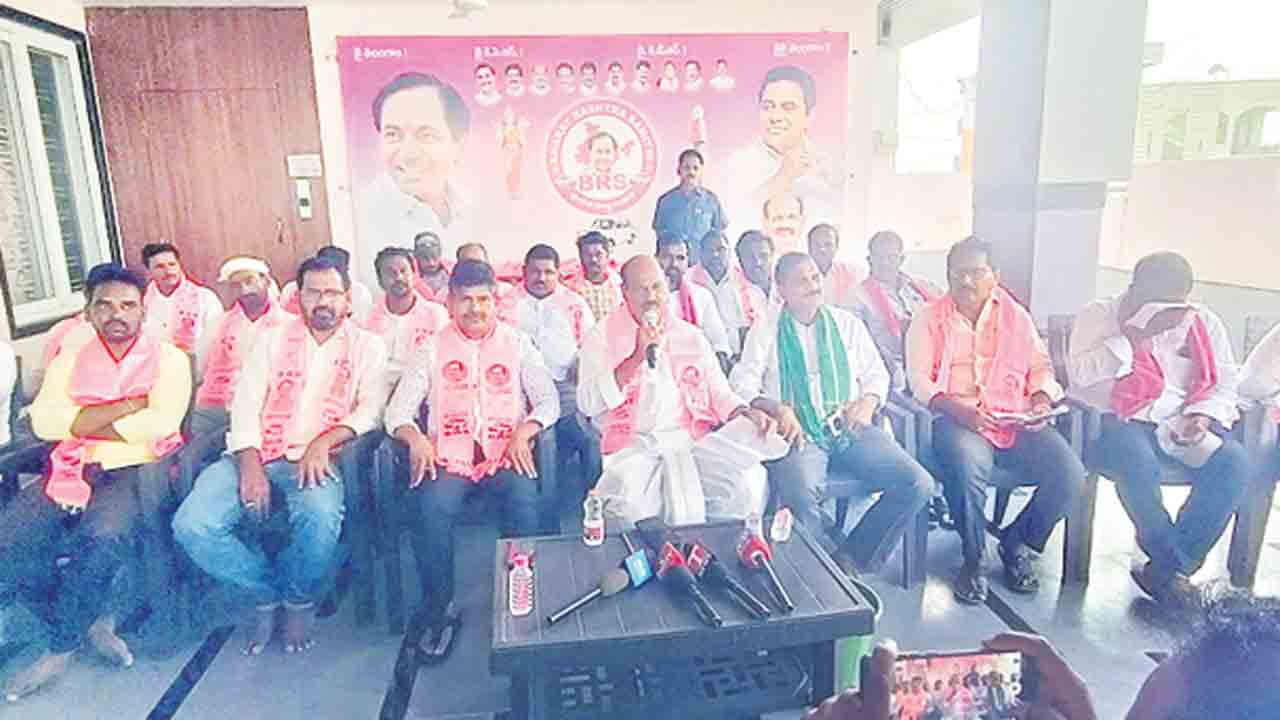 పాలన చేతగాని దద్దమ్మరేవంత్‌రెడ్డి.. బాజిరెడ్డి గోవర్ధన్‌