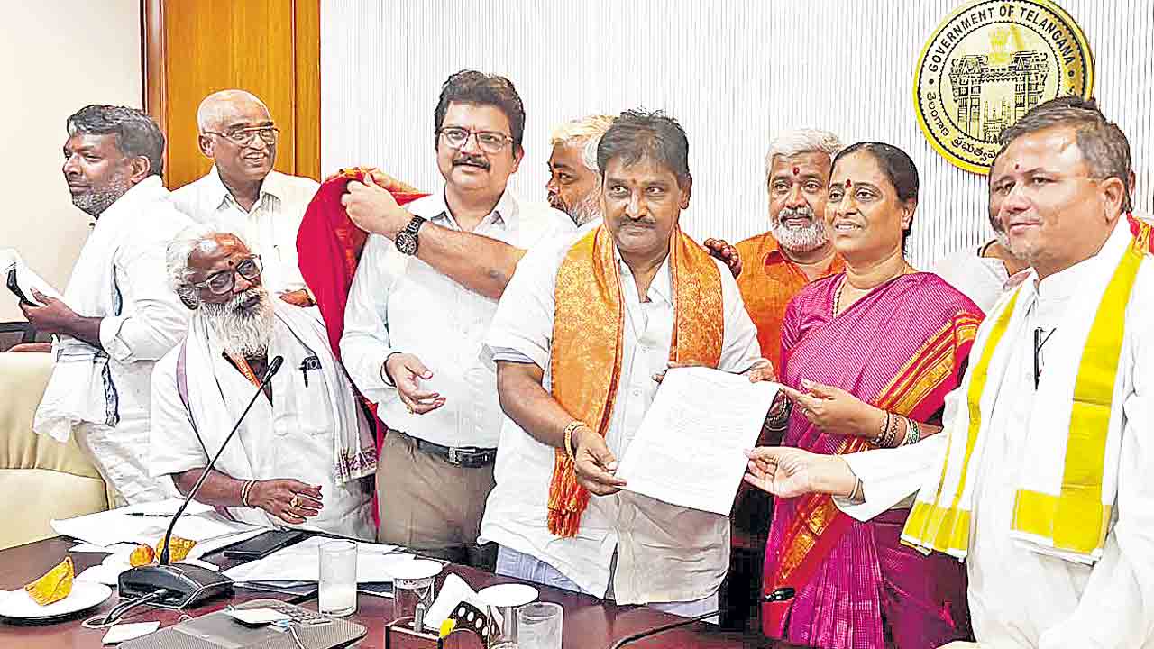 26 మందికి ఈవోలుగా ఉద్యోగోన్నతి