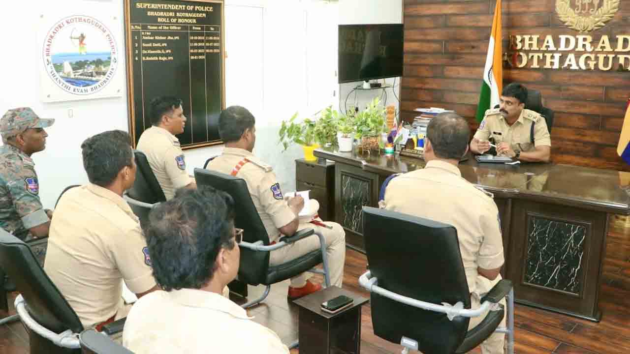 విపత్తులను ముందస్తుగా గుర్తించాలి