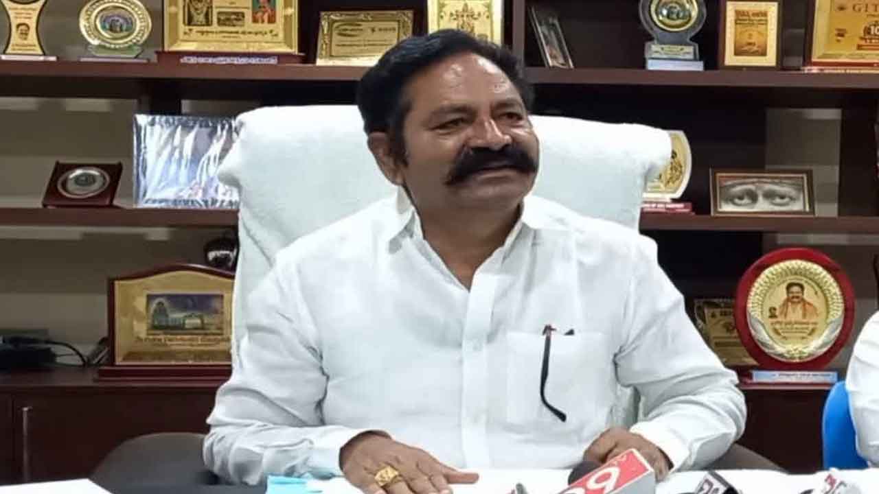 వైసీపీ నేత ముందస్తు బెయిల్‌ కేసు వాయిదా