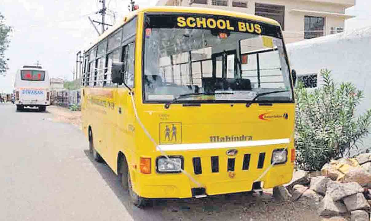 ఫిట్‌ లెస్‌ బస్సులు 2955!.. నేటి నుంచి నూతన విద్యా సంవత్సరం షురూ