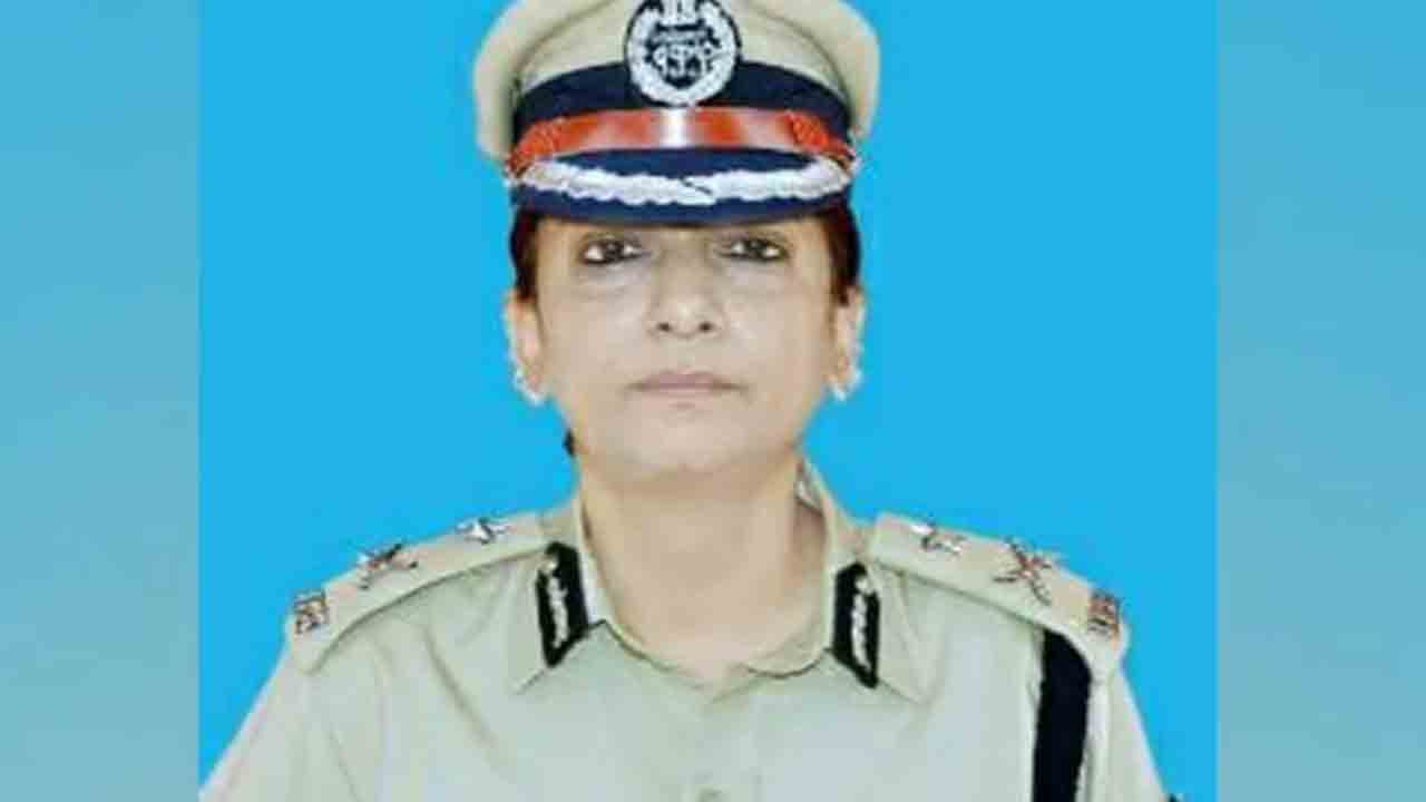 CID chief Charu Sinha | ఆన్‌లైన్ బెట్టింగ్ నిర్వాహకులపై సీఐడీ కీలక ఆపరేషన్‌.. 11 మంది అరెస్ట్