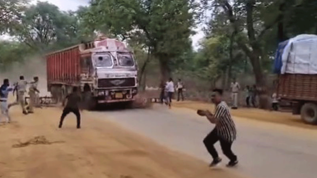 Road accident | మ‌ద్యం మ‌త్తులో బాలిక‌ను ఢీకొట్టి ప్రాణం తీసిన ట్ర‌క్కు డ్రైవ‌ర్‌.. రెండు గంట‌లు చేజ్ చేసి ప‌ట్టుకున్న పోలీసులు