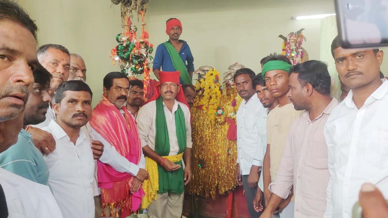 Moharam Celebrations | భక్తి శ్రద్ధలతో ఊట్కూరులో మొహరం ఉత్సవాలు
