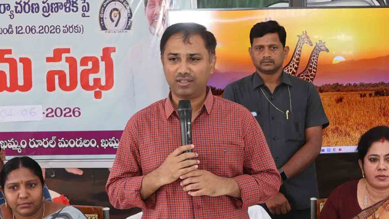 ప్రత్యామ్నాయ పంటలపై దృష్టి పెట్టండి
