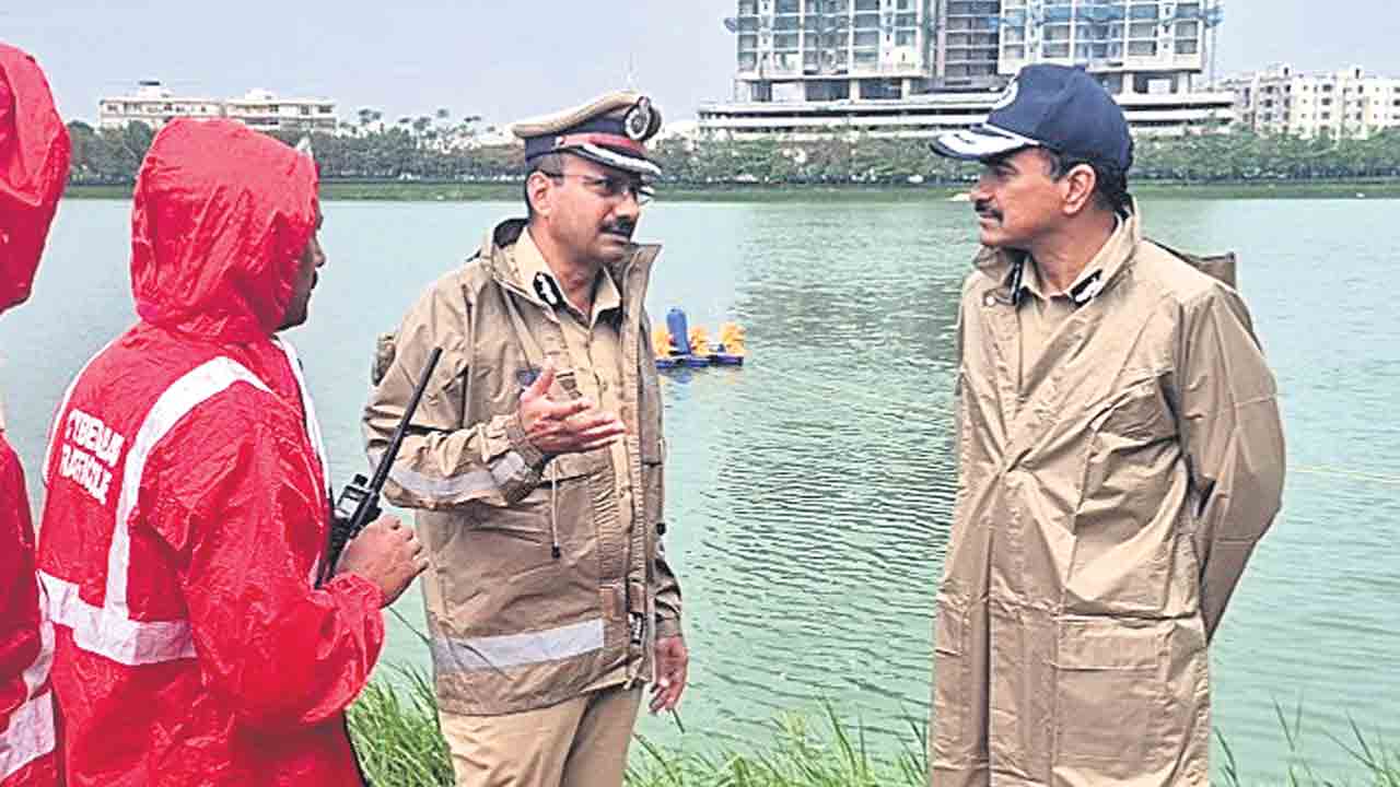 రంగంలోకి దిగిన.. డీజీపీ