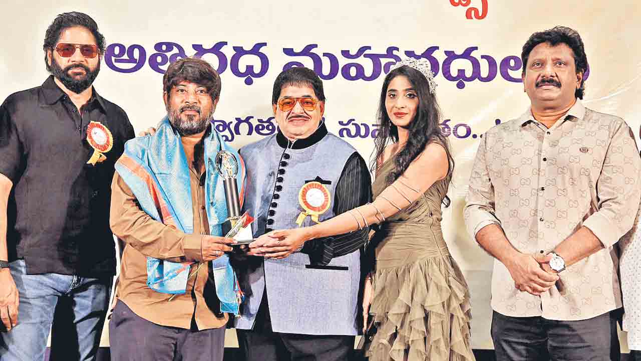 నెగెటివ్‌ ప్రచారానికి దూరంగా ఉండాలి!