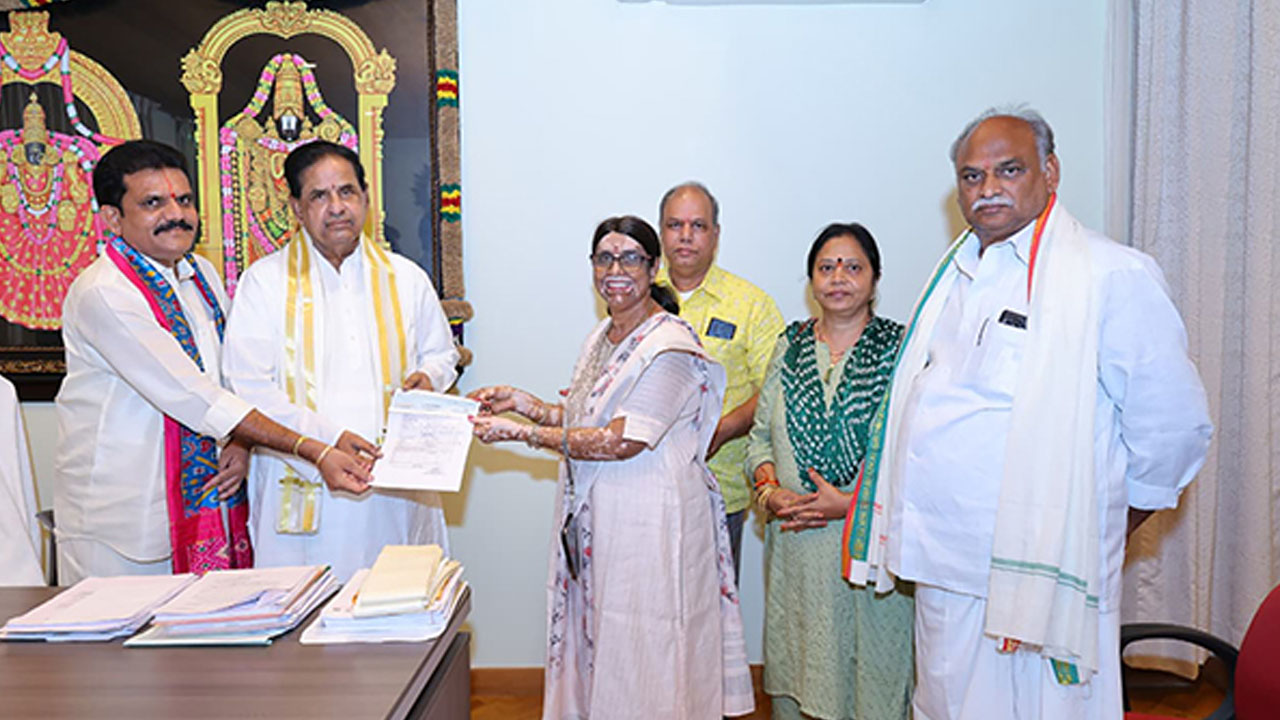 Tirumala | టీటీడీ ఎస్వీ అన్నప్రసాదం ట్రస్టుకు రూ.20 లక్షలు విరాళం