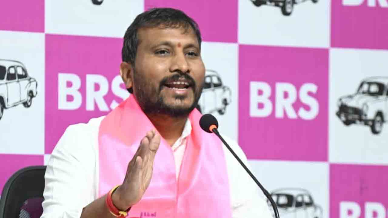 Dudimetla Balaraju Yadav | మైనంపల్లిని వెంటనే పిచ్చి ఆసుపత్రిలో చేర్పించాలి.. కేసు నమోదు చెయ్యకుండా పోలీసుల నిర్లక్ష్యం : దూదిమెట్ల బాలరాజు యాదవ్