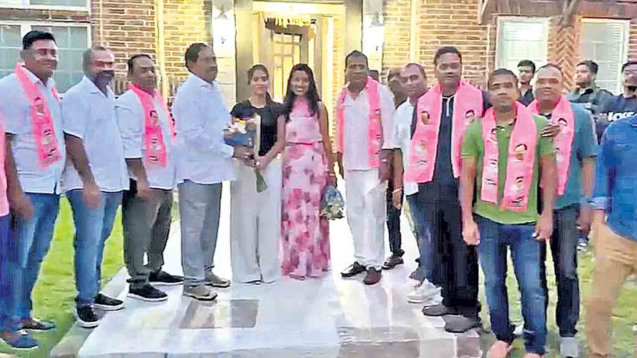 రేవంత్‌ పాలనపై అన్ని వర్గాల్లో అసంతృప్తి.. డాలస్‌లో బీఆర్‌ఎస్‌ శ్రేణులతో మాజీమంత్రి ఎర్రబెల్లి