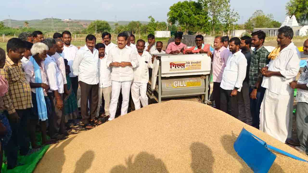 రైతులను మోసం చేయొద్దు